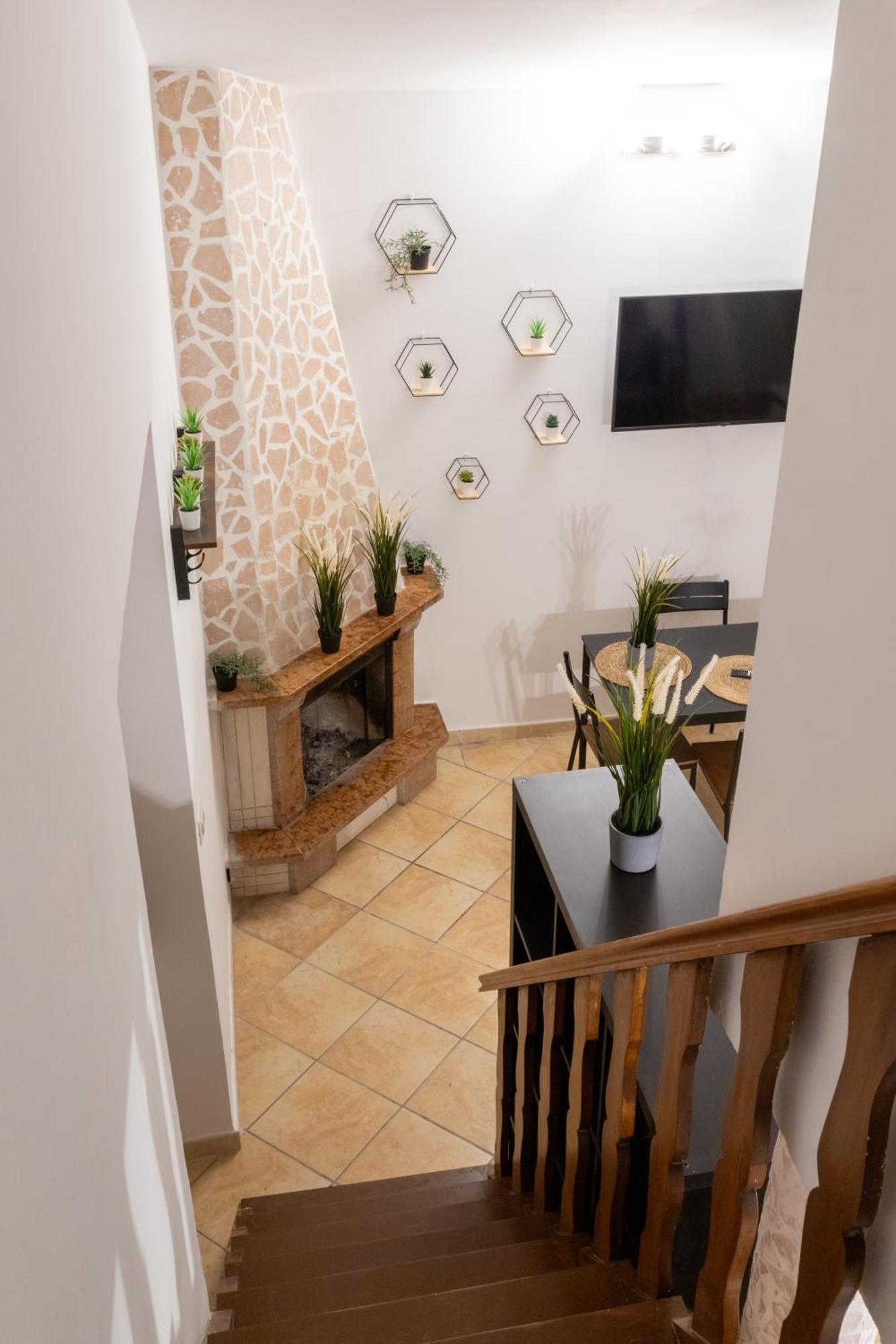 Suite Gli Ulivi Colonna Exterior foto